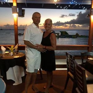 Meet your Posher, Dennis-tina